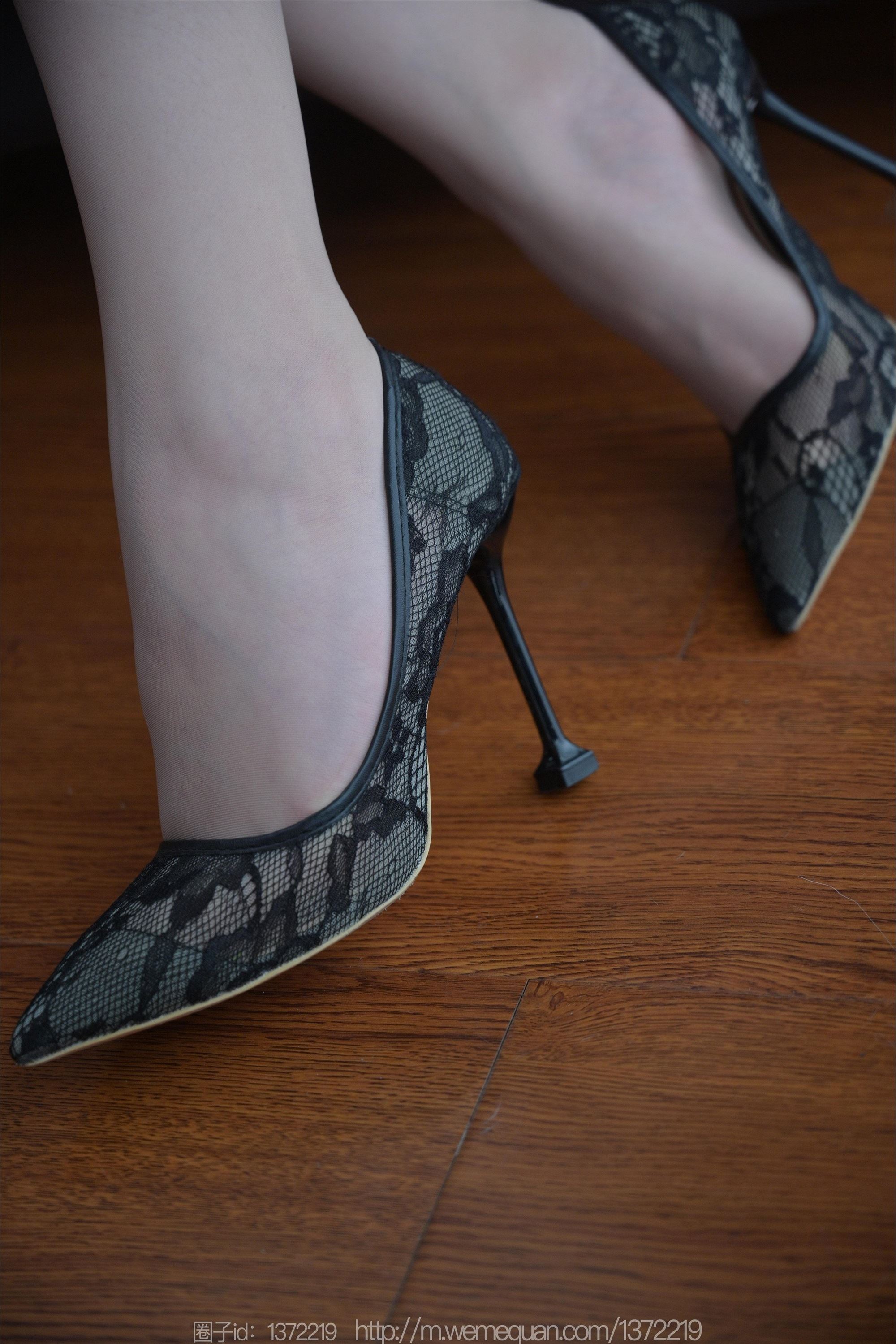 IESS异思趣向  2023.03.23 丝享家 1399 苏苏《高挑旗袍美女》